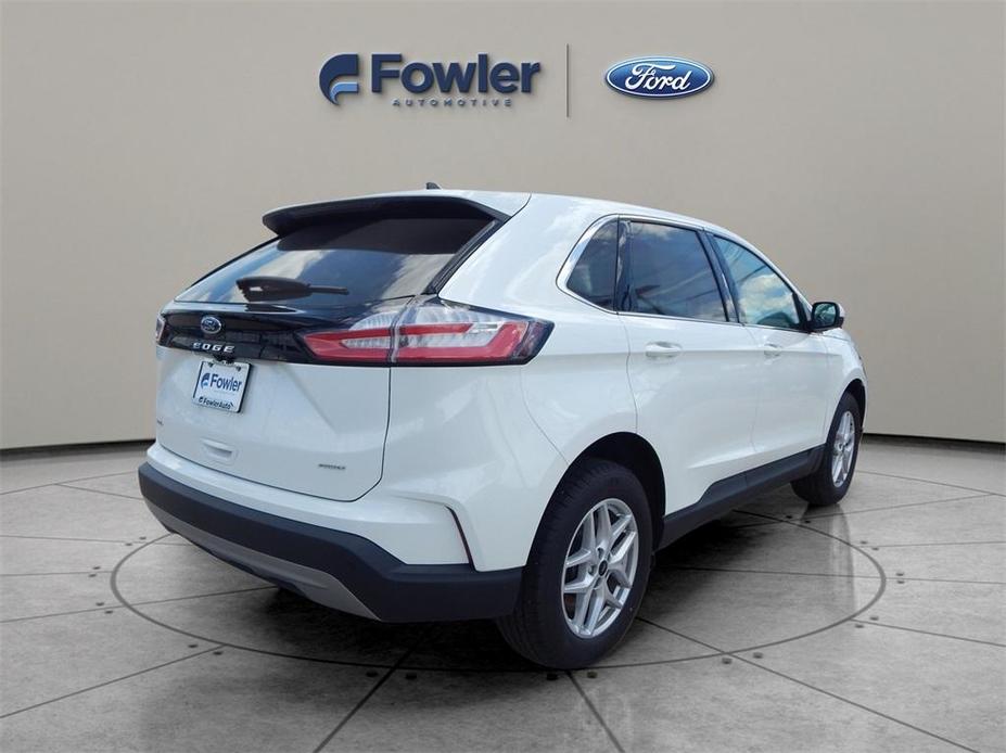 new 2024 Ford Edge car, priced at $34,105