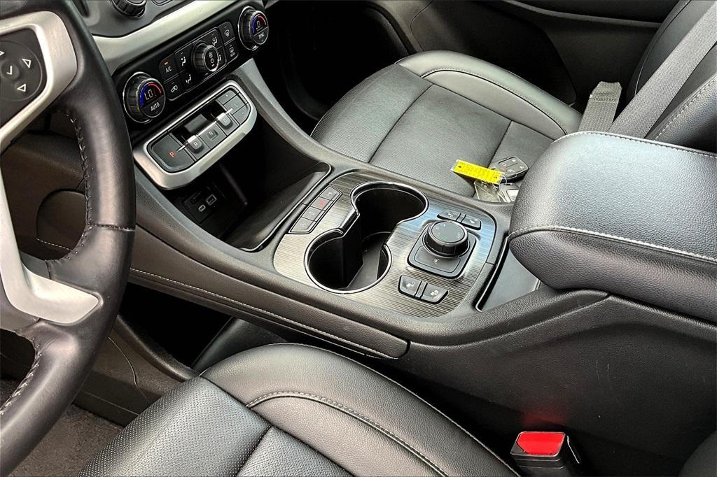 used 2021 GMC Acadia car, priced at $27,996
