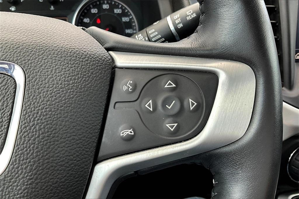 used 2021 GMC Acadia car, priced at $27,996