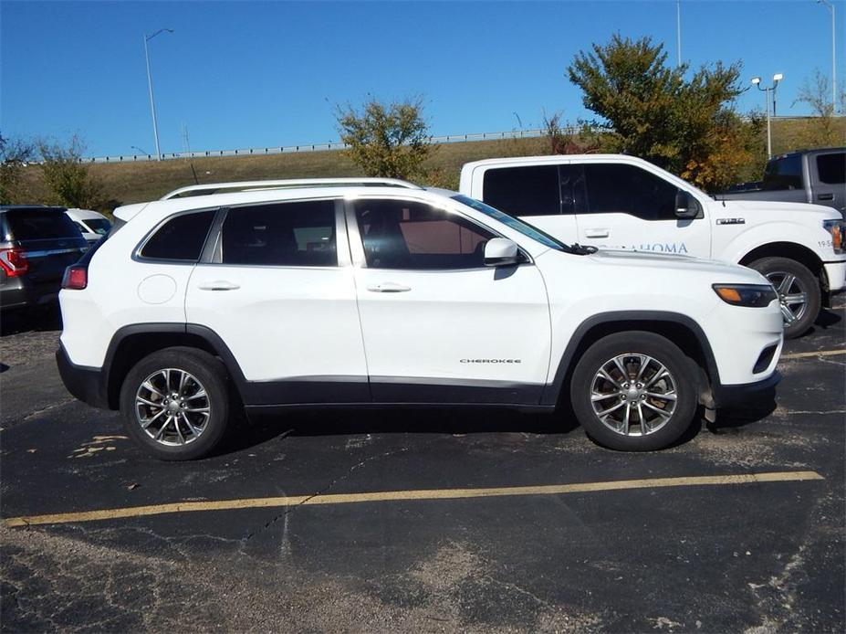 used 2019 Jeep Cherokee car, priced at $16,900