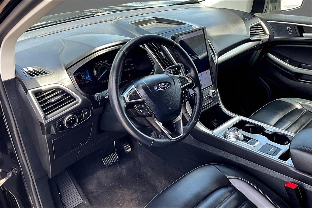 used 2024 Ford Edge car, priced at $26,997
