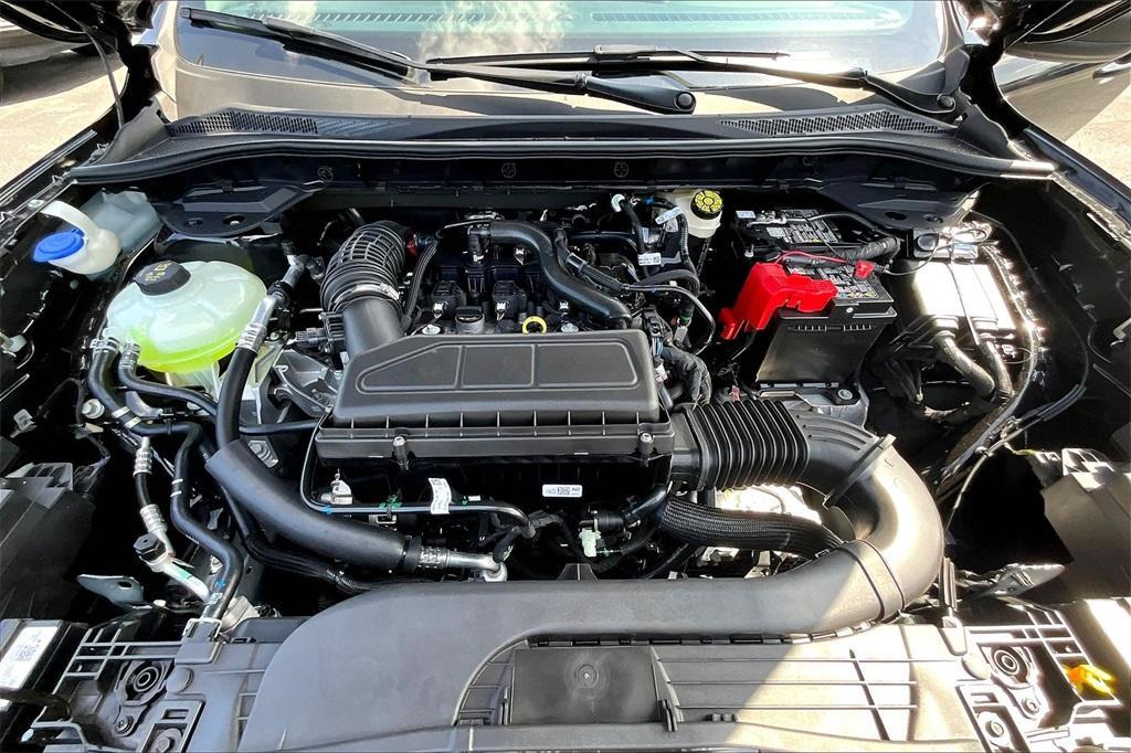 new 2025 Ford Escape car, priced at $30,326