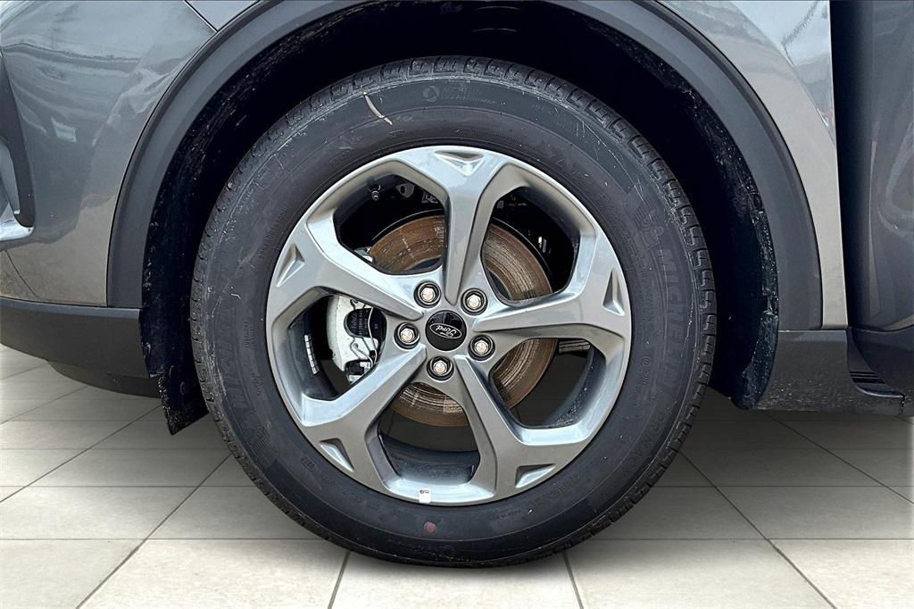 new 2025 Ford Escape car, priced at $29,866
