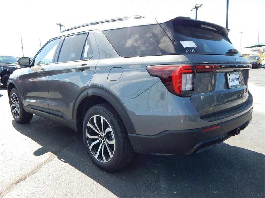 new 2025 Ford Explorer car, priced at $45,541