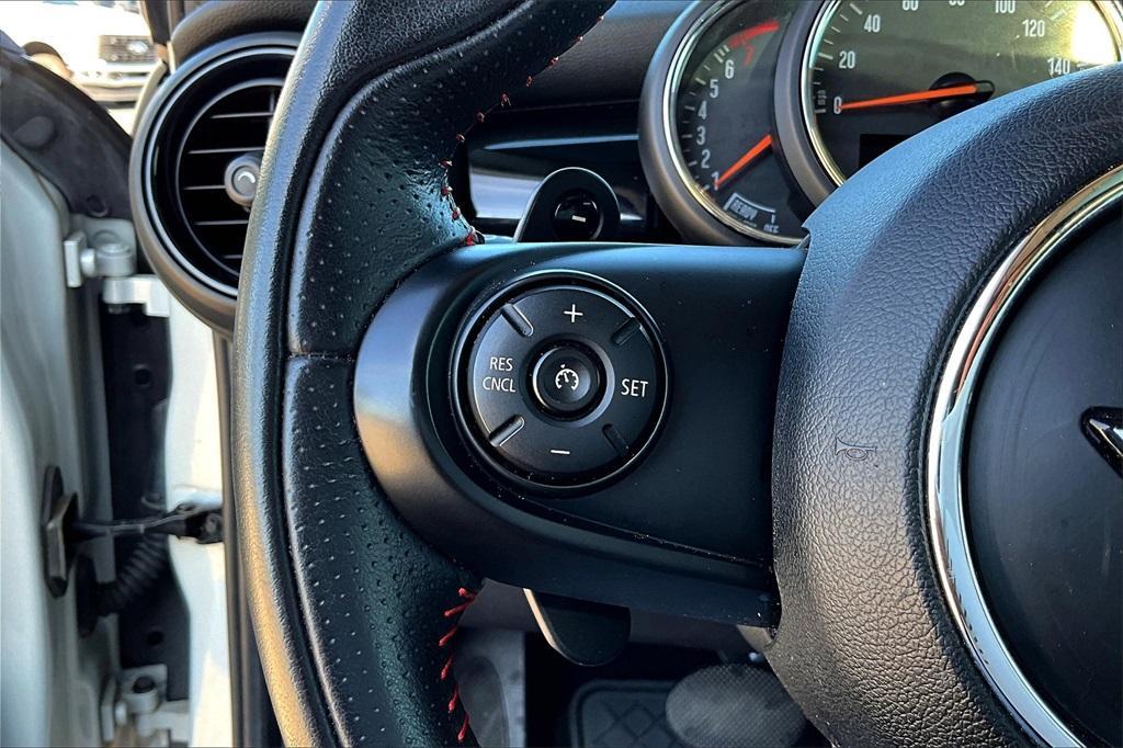 used 2019 MINI Hardtop car, priced at $19,302
