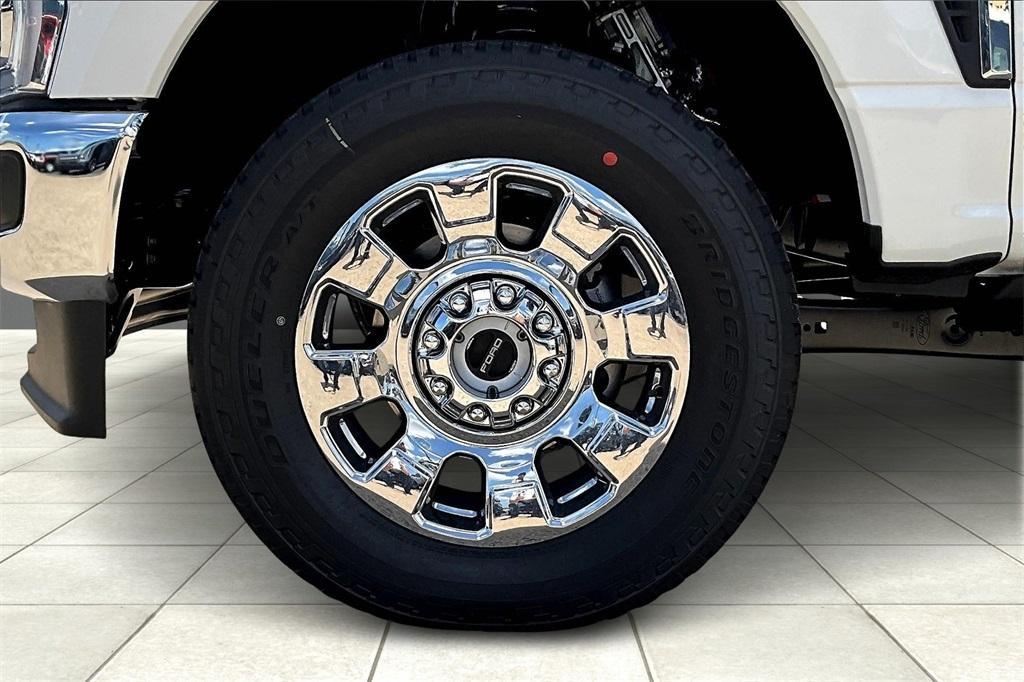 new 2025 Ford F-250 car, priced at $91,354