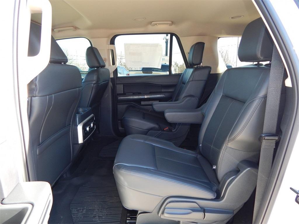 new 2024 Ford Expedition Max car, priced at $58,880