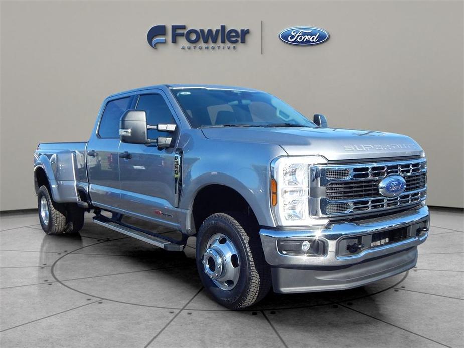 new 2024 Ford F-350 car, priced at $73,325