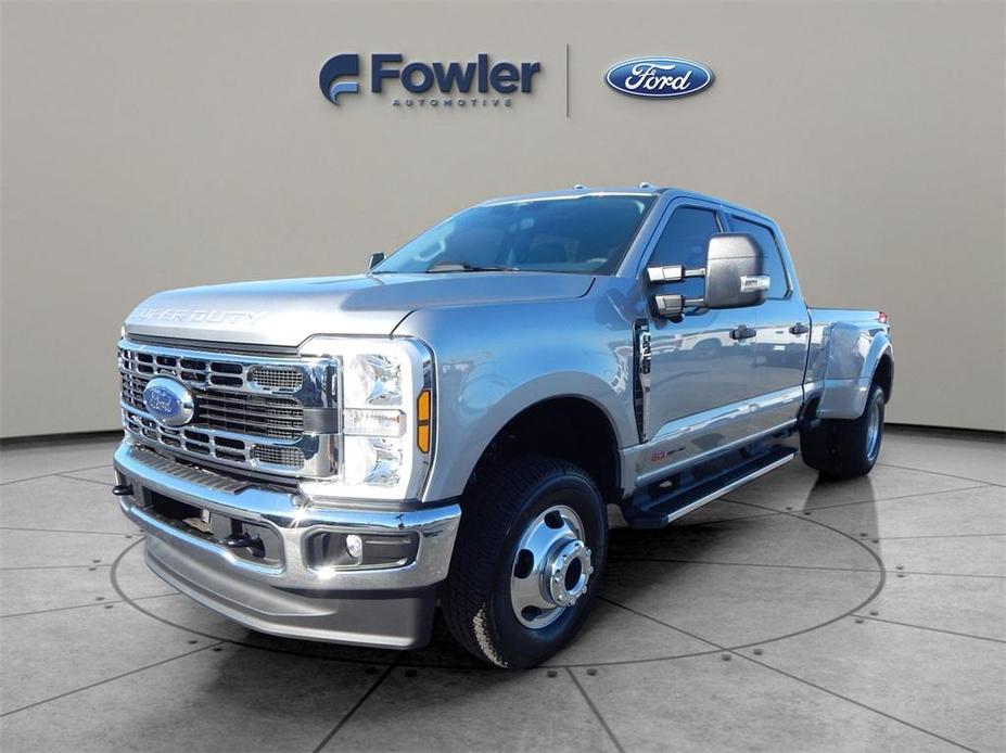 new 2024 Ford F-350 car, priced at $73,325