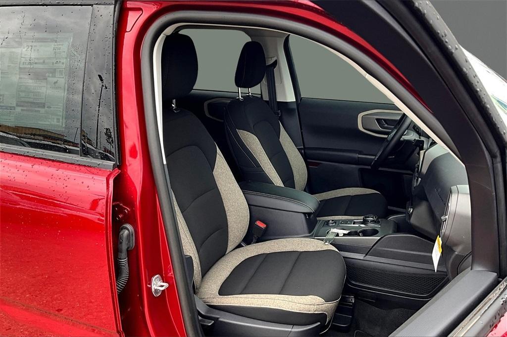 new 2025 Ford Bronco Sport car, priced at $30,132