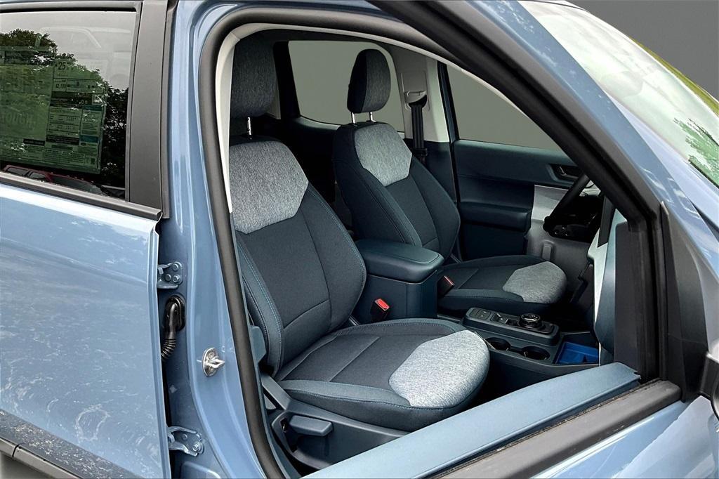new 2025 Ford Maverick car, priced at $34,905