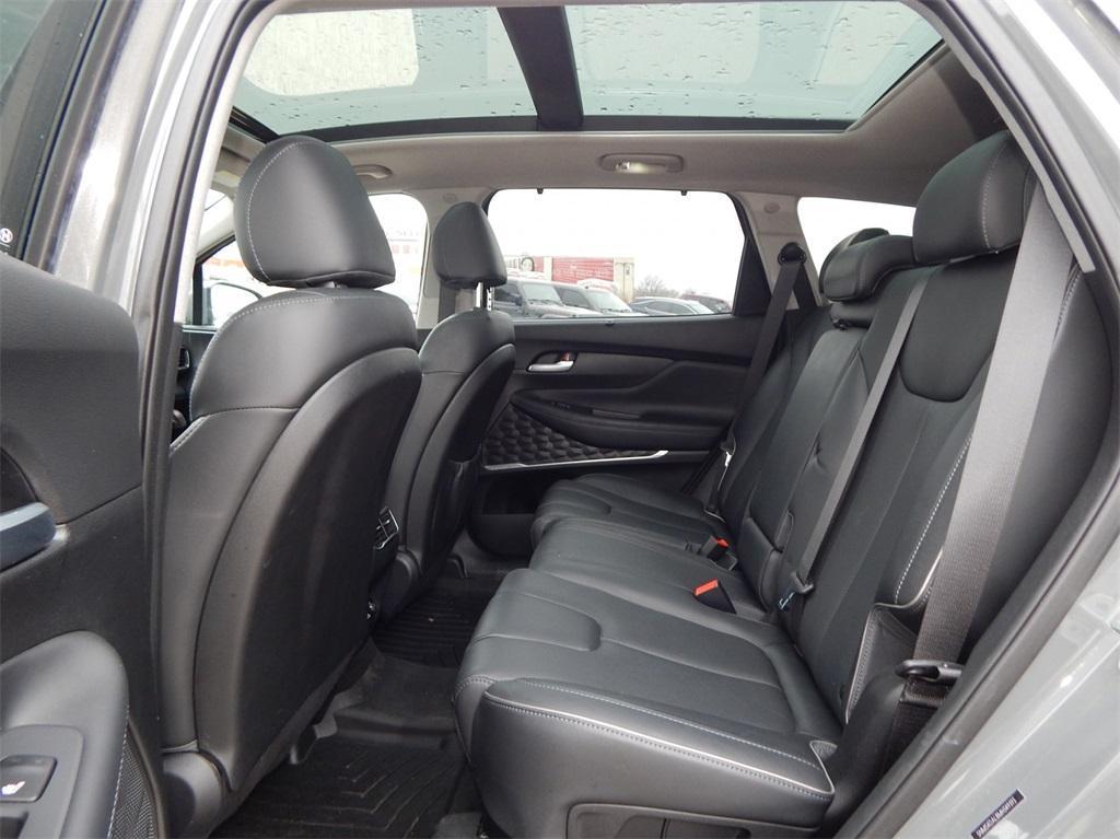 used 2021 Hyundai Santa Fe car, priced at $24,055