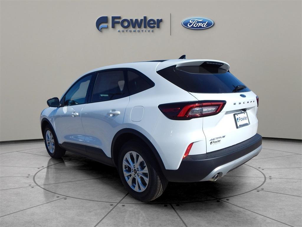 new 2025 Ford Escape car, priced at $29,289