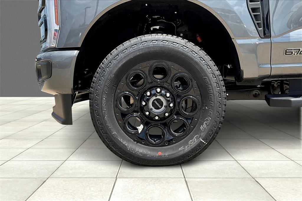 new 2025 Ford F-350 car, priced at $79,090