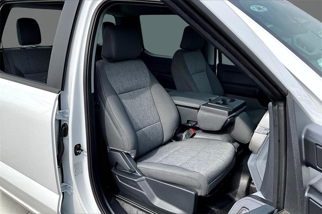 new 2025 Ford F-350 car, priced at $68,940
