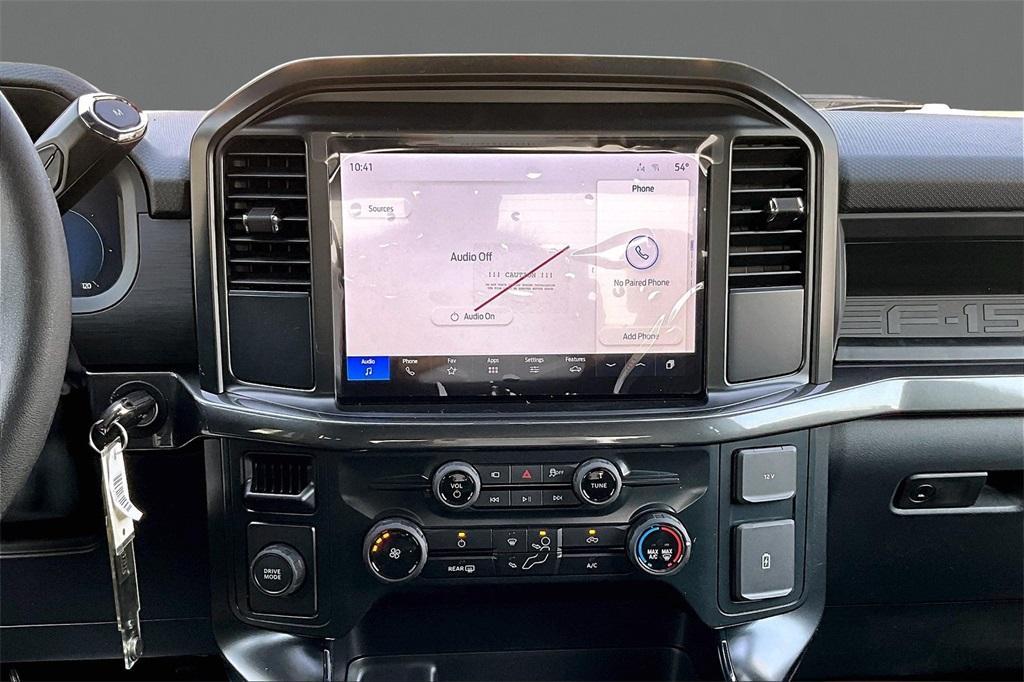 new 2025 Ford F-150 car, priced at $43,323