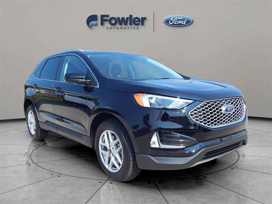 new 2024 Ford Edge car, priced at $33,375