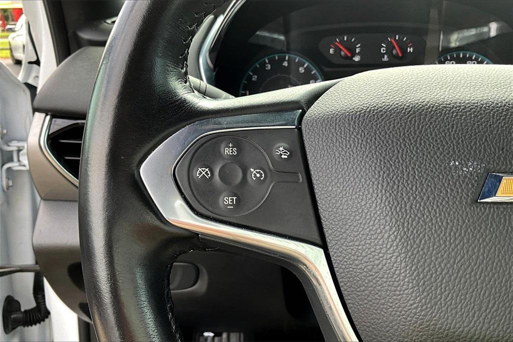 used 2022 Chevrolet Traverse car, priced at $27,176
