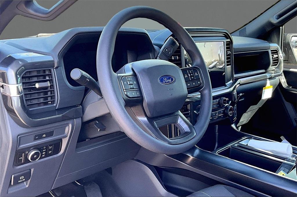 new 2025 Ford F-150 car, priced at $45,811