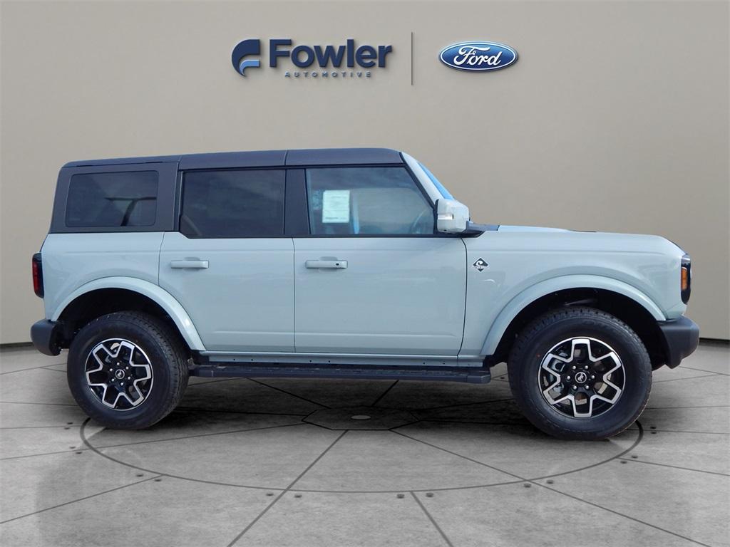 new 2024 Ford Bronco car, priced at $49,279