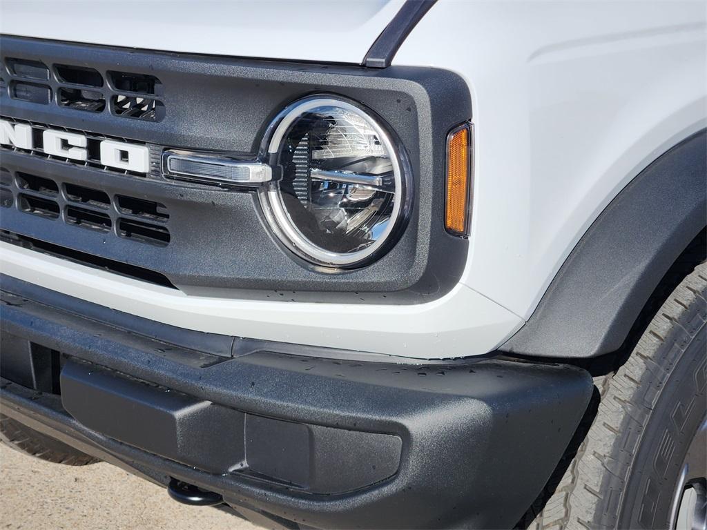 new 2025 Ford Bronco car, priced at $41,492