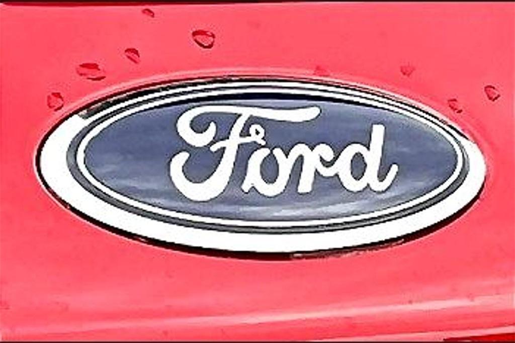 new 2025 Ford Escape car, priced at $31,682
