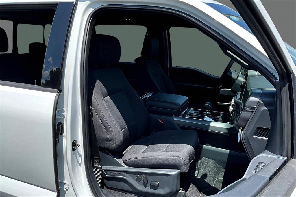 new 2025 Ford F-150 car, priced at $51,894