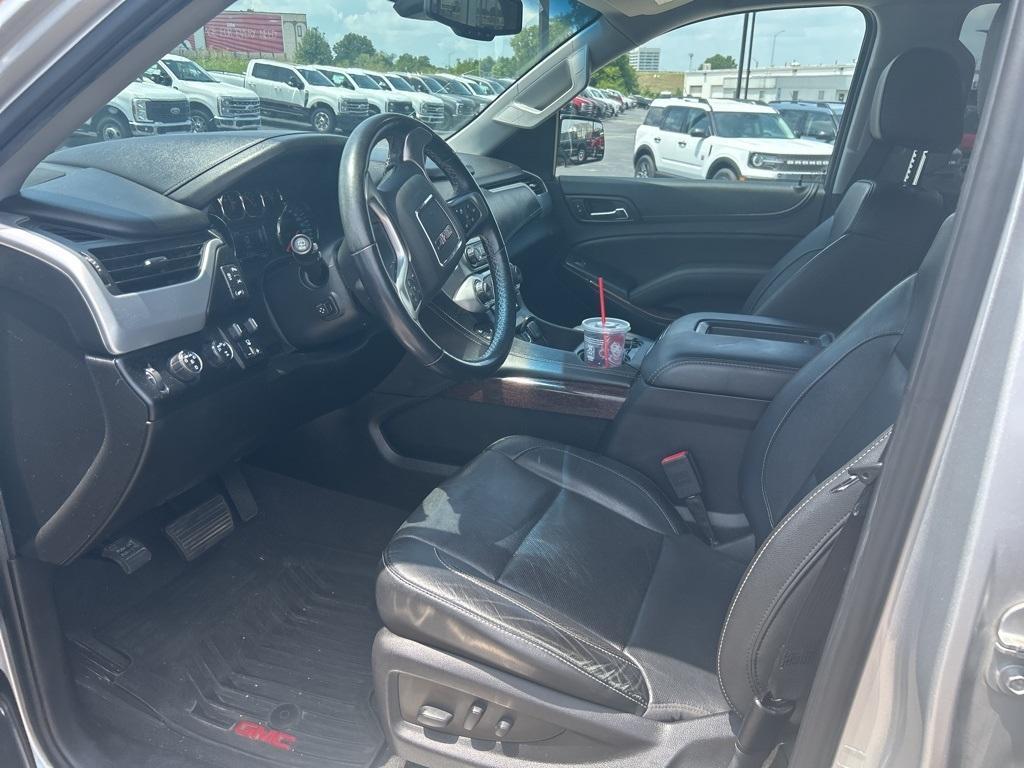 used 2019 GMC Yukon XL car, priced at $27,990