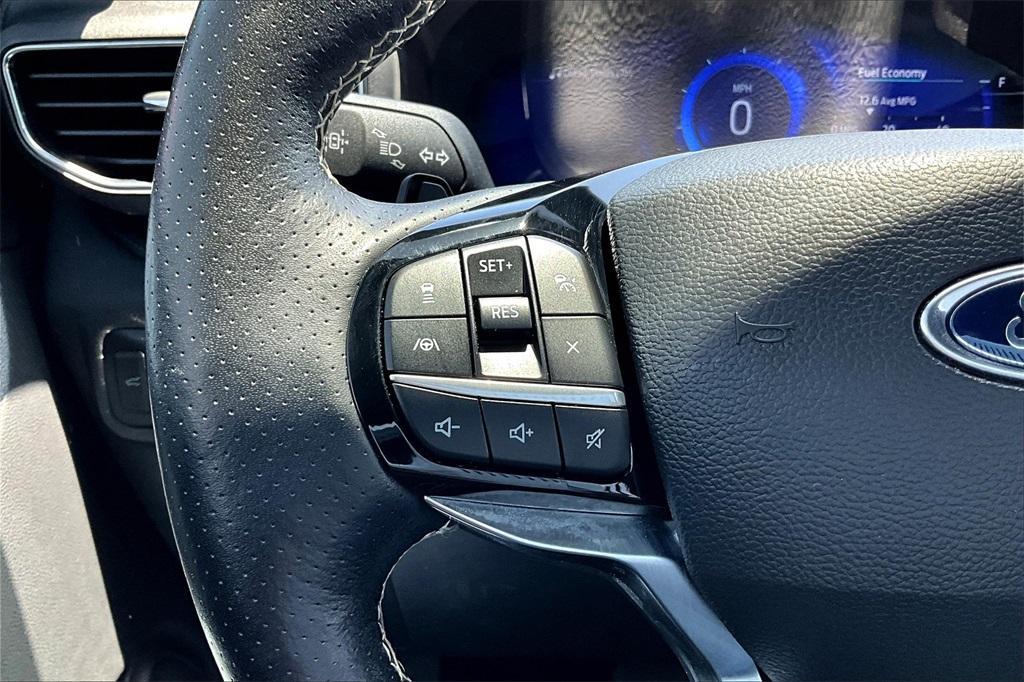 used 2022 Ford Explorer car, priced at $36,115