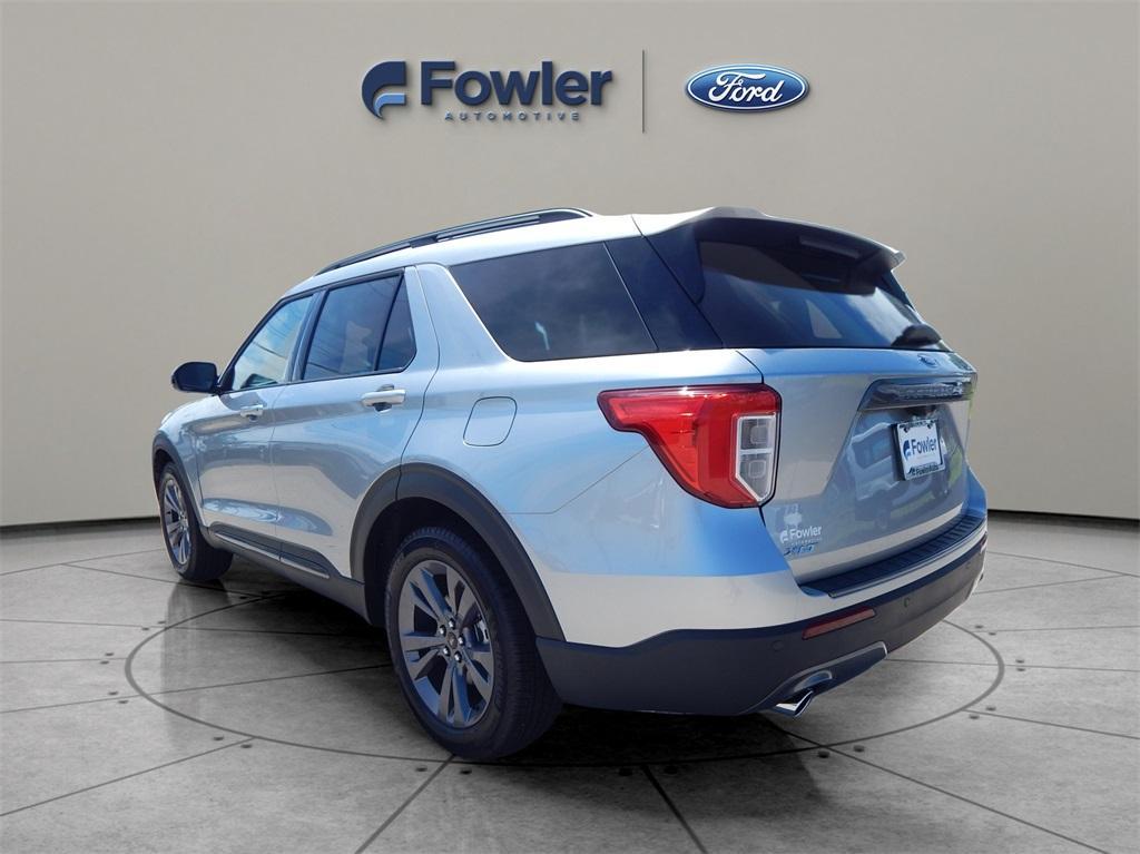 new 2024 Ford Explorer car, priced at $40,900