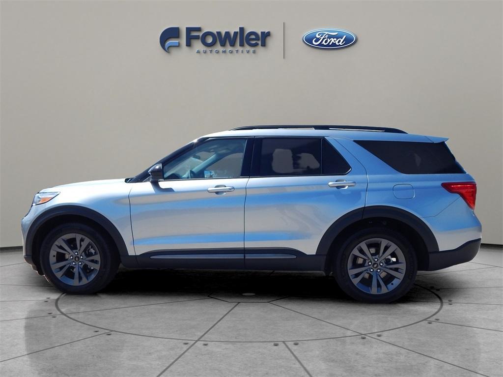 new 2024 Ford Explorer car, priced at $40,900