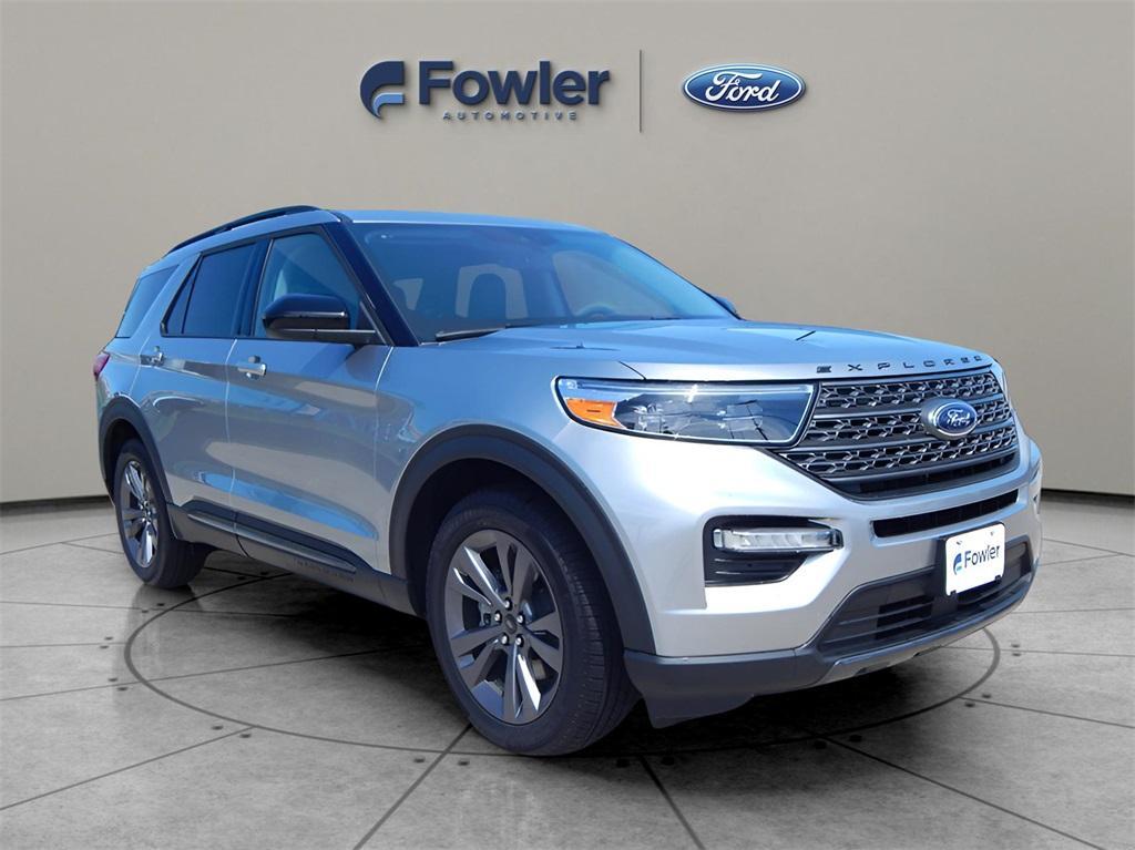 new 2024 Ford Explorer car, priced at $40,900