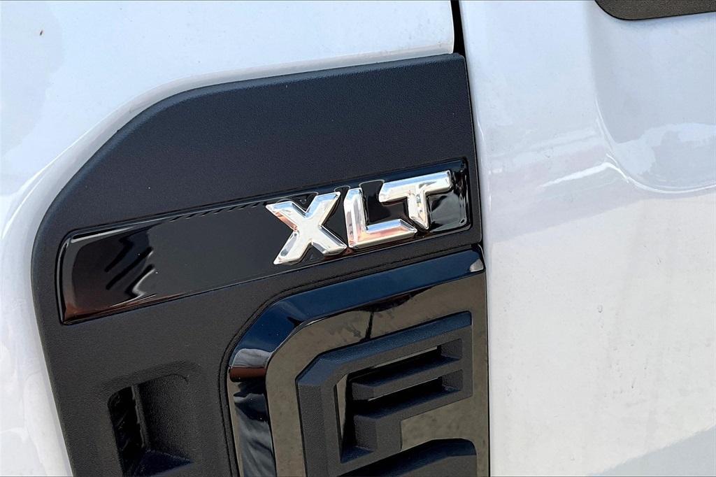 new 2025 Ford F-250 car, priced at $72,845