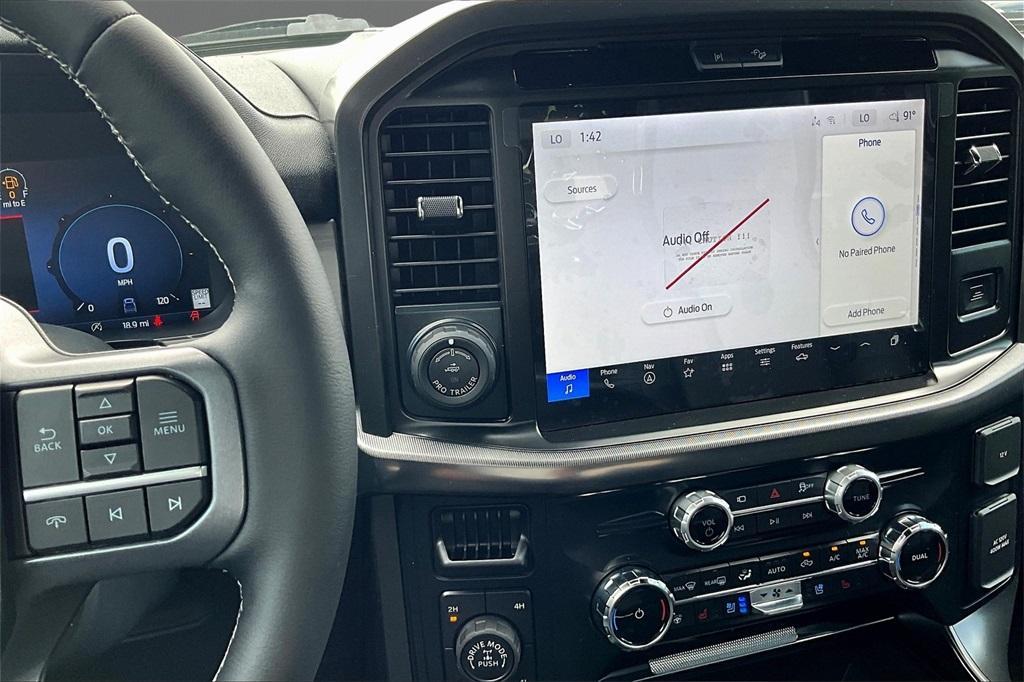 new 2025 Ford F-150 car, priced at $61,978