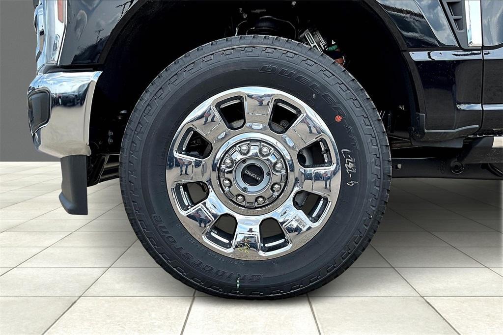 new 2025 Ford F-250 car, priced at $81,968