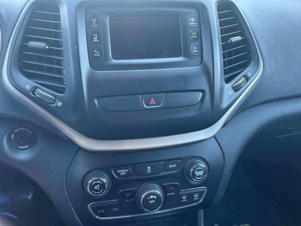 used 2018 Jeep Cherokee car, priced at $13,585