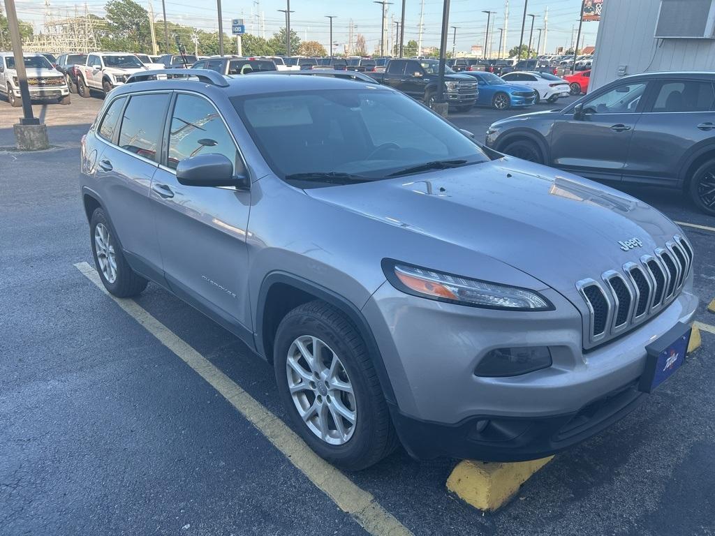 used 2018 Jeep Cherokee car, priced at $13,585