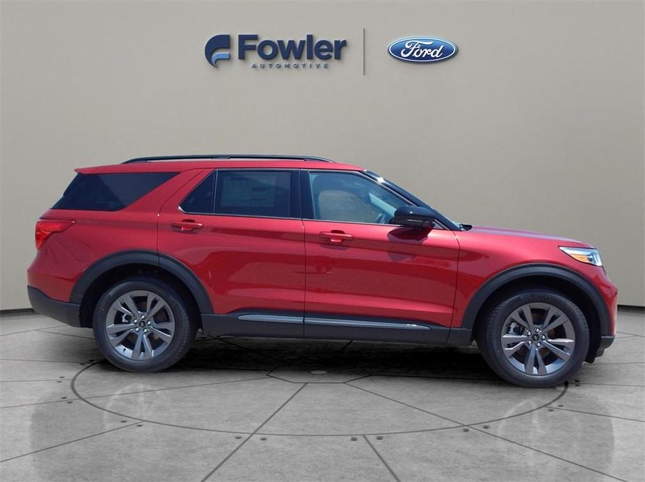 new 2024 Ford Explorer car, priced at $42,275