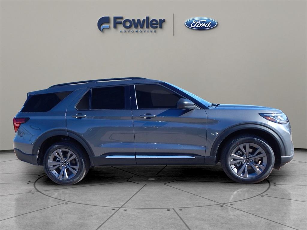 new 2025 Ford Explorer car, priced at $44,765