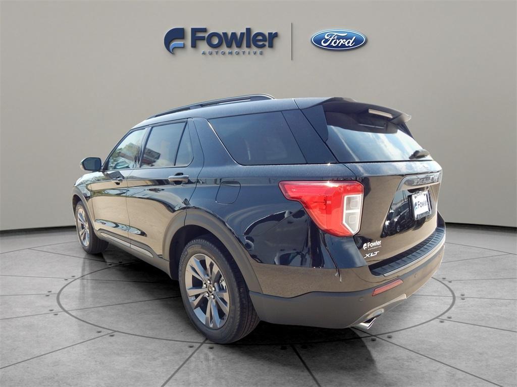 new 2024 Ford Explorer car, priced at $40,900