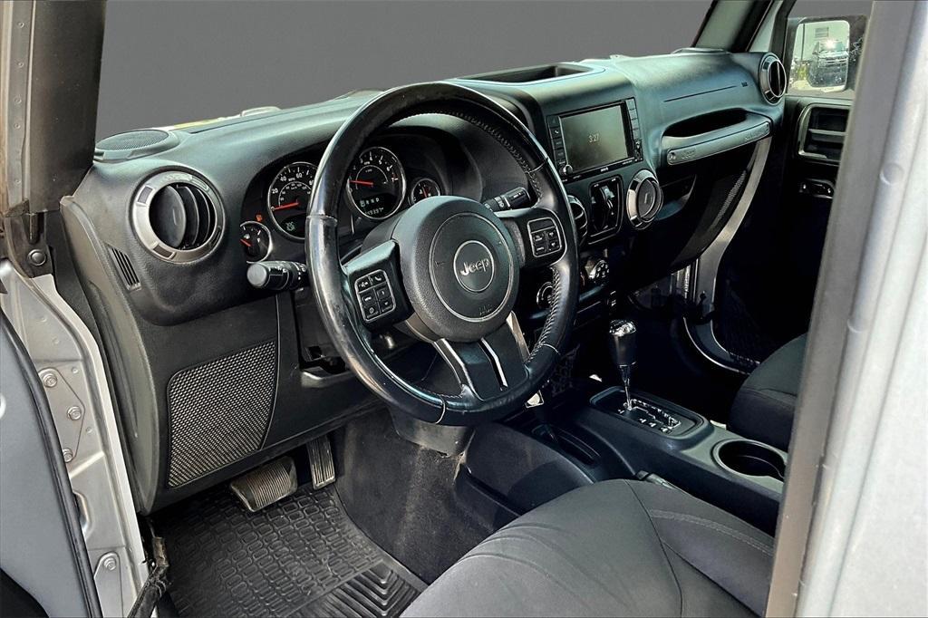 used 2015 Jeep Wrangler Unlimited car, priced at $15,836