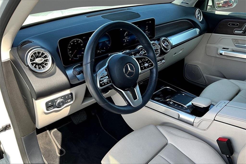 used 2021 Mercedes-Benz GLB 250 car, priced at $27,889