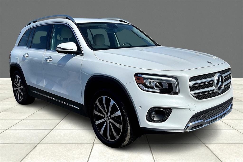 used 2021 Mercedes-Benz GLB 250 car, priced at $27,889