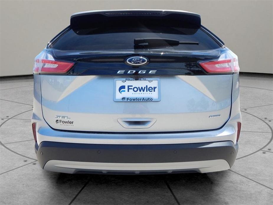 new 2024 Ford Edge car, priced at $33,560