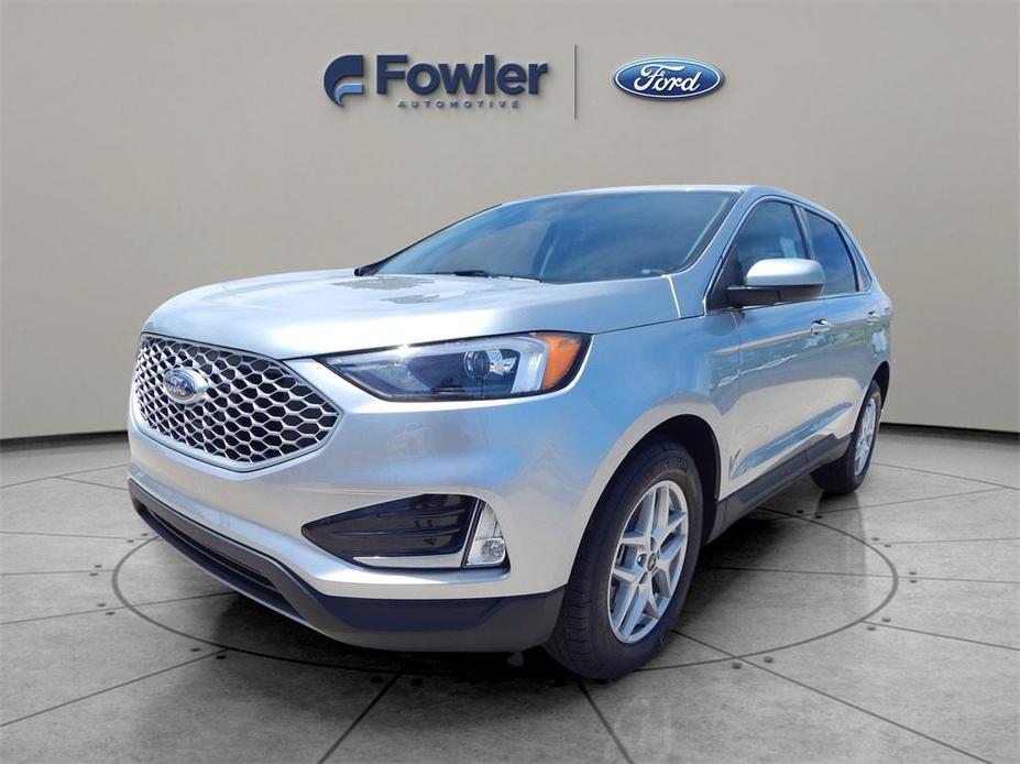 new 2024 Ford Edge car, priced at $33,560