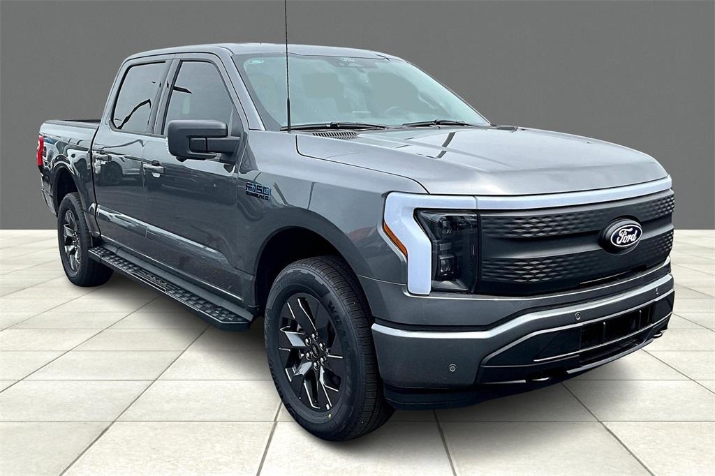 new 2025 Ford F-150 Lightning car, priced at $65,725