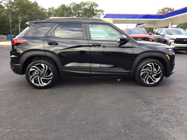 new 2025 Chevrolet TrailBlazer car, priced at $30,835