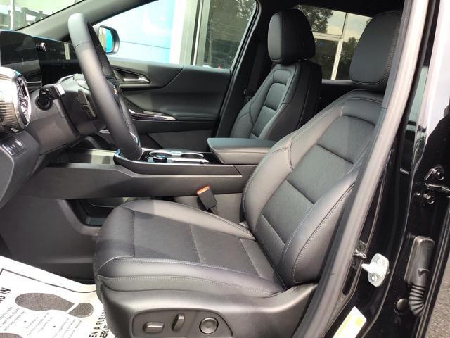 new 2026 Chevrolet Equinox car, priced at $31,045