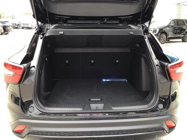 new 2025 Chevrolet Trax car, priced at $24,955