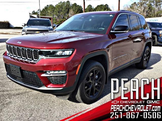 used 2023 Jeep Grand Cherokee car, priced at $32,695